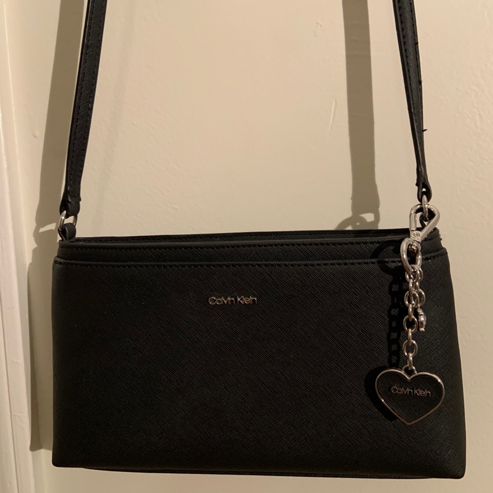 CALVIN KLEIN BLACK PURSE